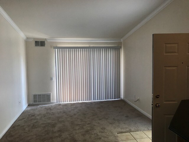 Building Photo - 78650 Ave 42