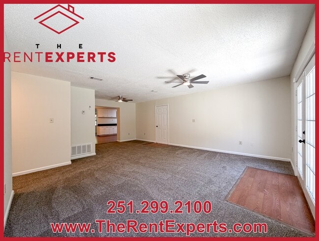 Building Photo - 4456 Eastview Dr
