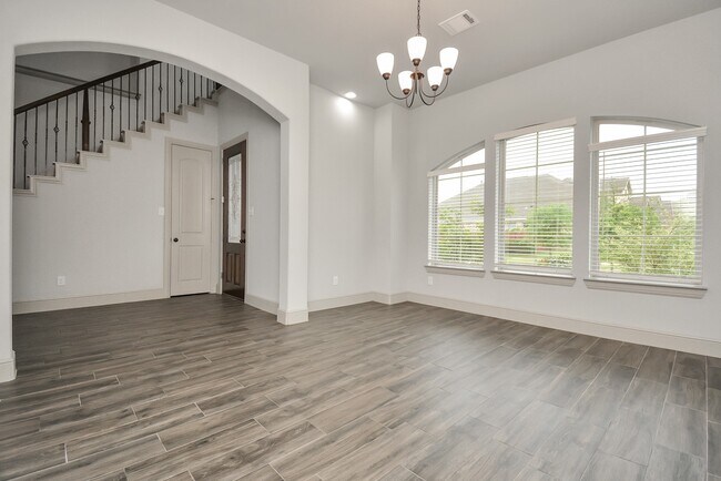 Building Photo - 22368 Misty Woods Ln
