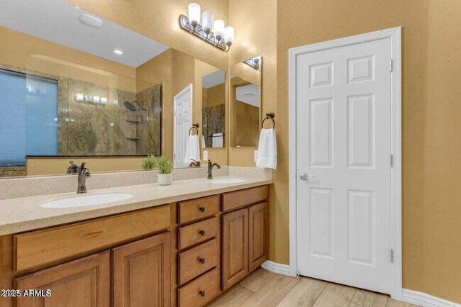 Building Photo - 17564 W Verdin Rd