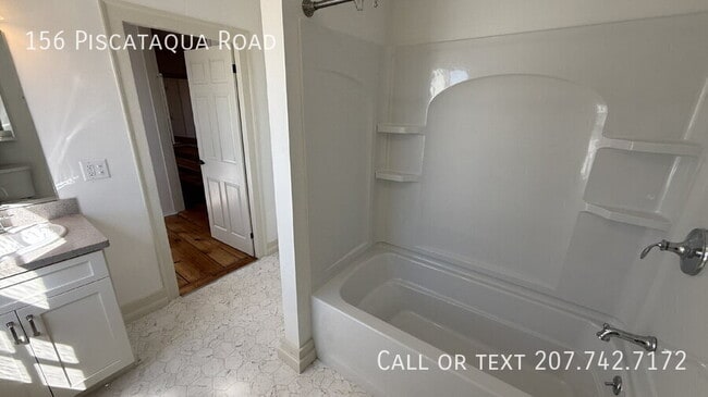 Building Photo - 156 Piscataqua Rd