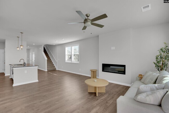 Building Photo - 903 Gold Ventura Ct