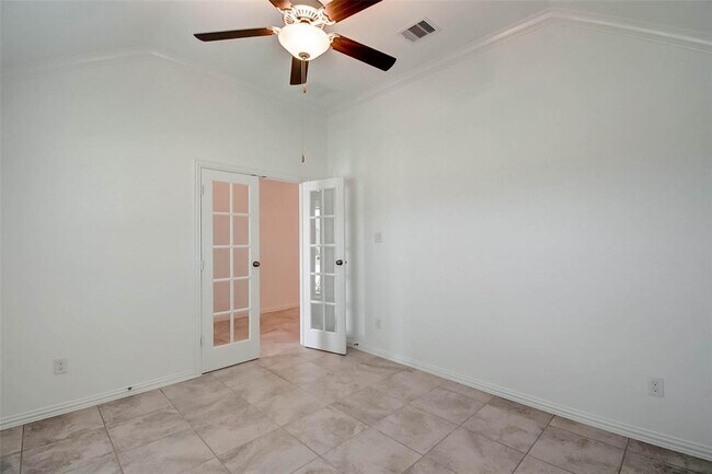 Building Photo - 2323 Green Kale Dr
