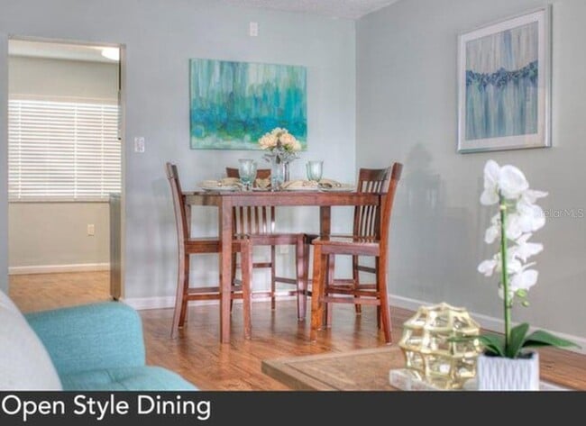 Building Photo - 1846 Shore Dr S