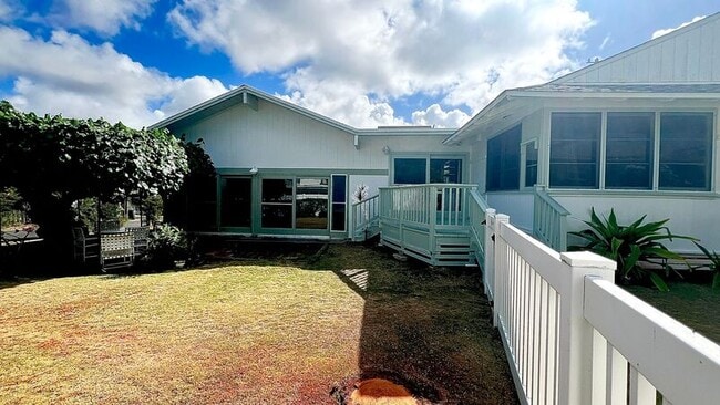 Building Photo - 156-B N Kalaheo Ave