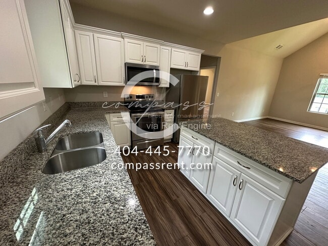 Building Photo - 9465 Pebble Creek Ct