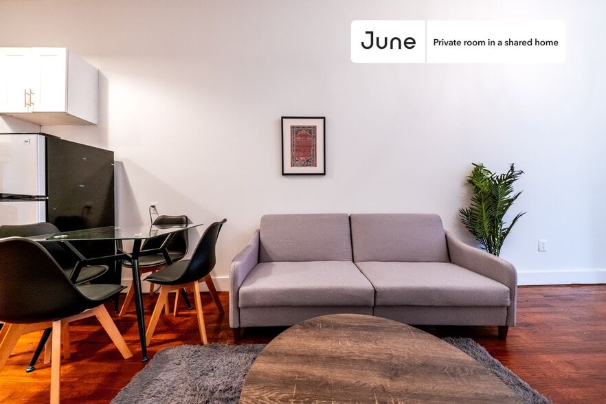 Building Photo - Room in Shared 3 bed/1 bath home in Bushwick