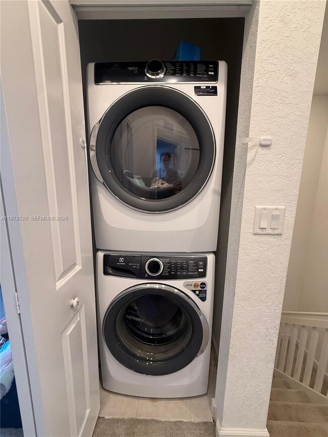 Building Photo - 20378 NW 6th Ave