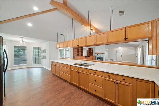 Building Photo - 1310 Scenic View Dr