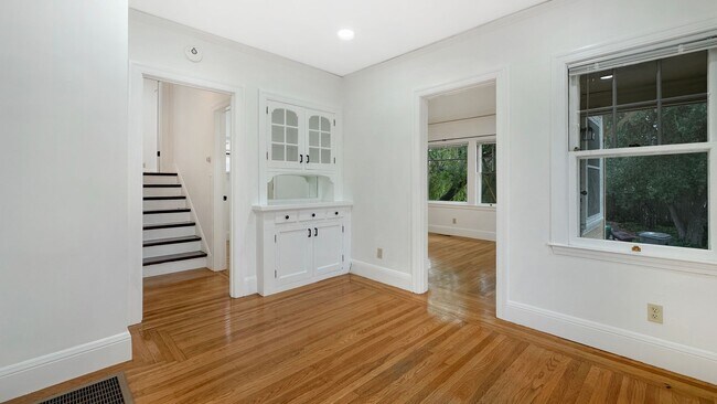 Building Photo - 4118-4120Penniman