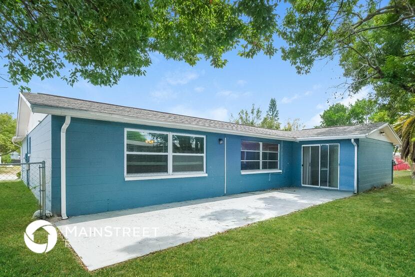 Building Photo - 9141 Suffolk Ln