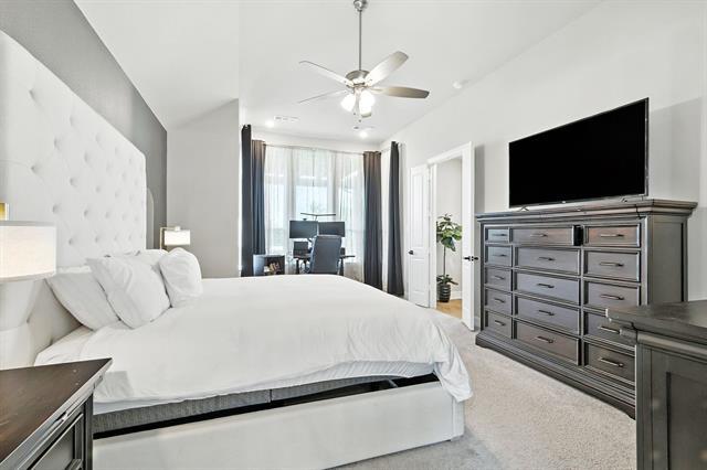 Building Photo - 710 Agave Dr
