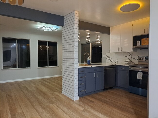 Building Photo - 5937 E Ramona Ave - Single Family Home