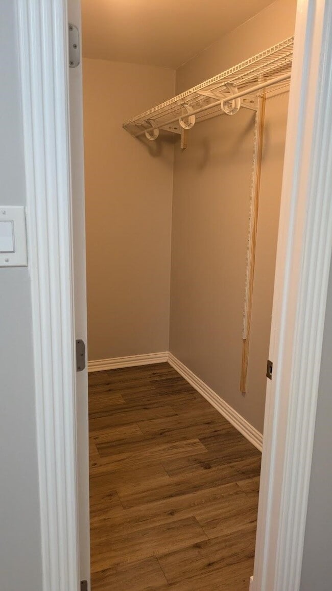 Building Photo - 402 Postoffice St