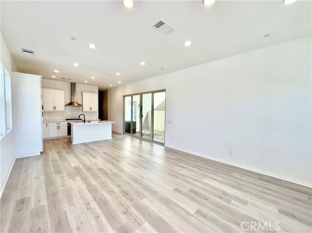 Building Photo - 27361 Alpine Mdws Ct