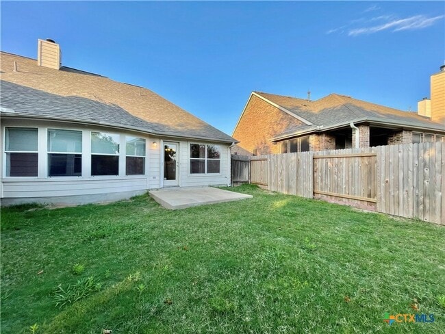 Building Photo - 110 Nick Price Loop