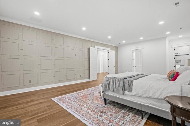 Building Photo - 811 Sligo Creek Pkwy