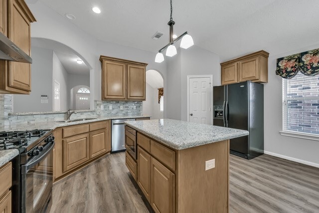 Building Photo - 15838 Pleasant Green Cir