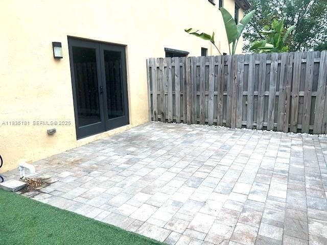 Building Photo - 5505 NW 27th Ct