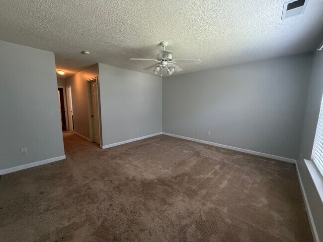 Building Photo - Exclusively Offered By Muse Realty Rentals, LLC