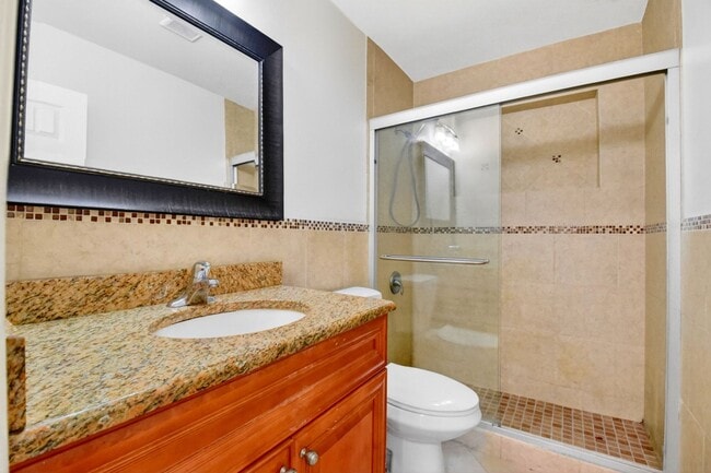 Building Photo - 775 Snead Cir