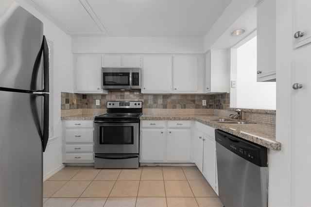 Building Photo - 2815 Welborn St