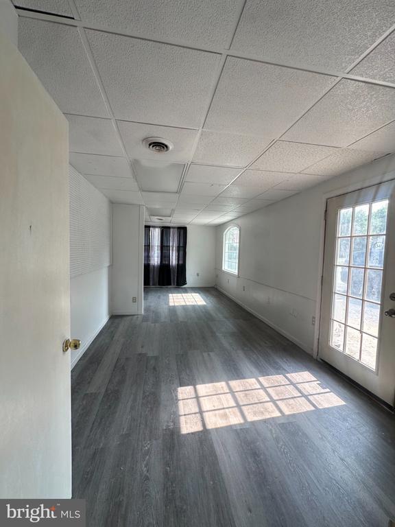 Building Photo - 2700 E Harrisburg Pike