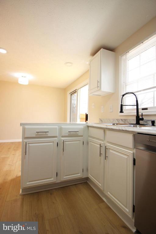 Building Photo - 6705 Ammendale Way