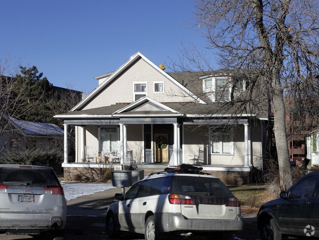 Building Photo - 306 N Cascade Ave