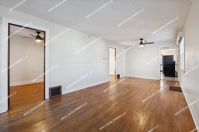 Building Photo - 22618 Maxine St