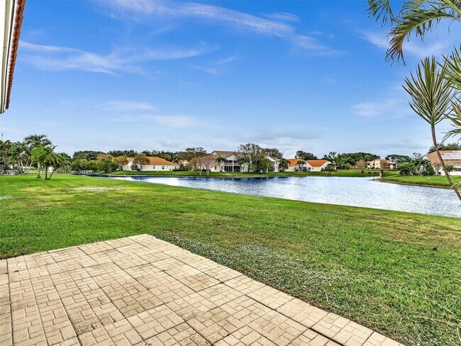 Building Photo - 15212 W Tranquility Lake Dr