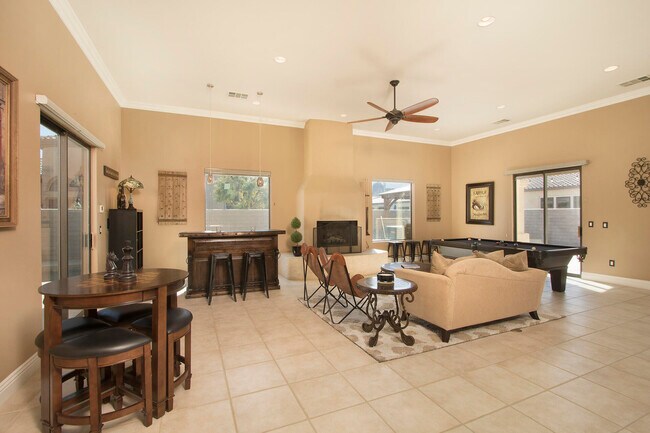 Building Photo - 57669 Santa Rosa Trail