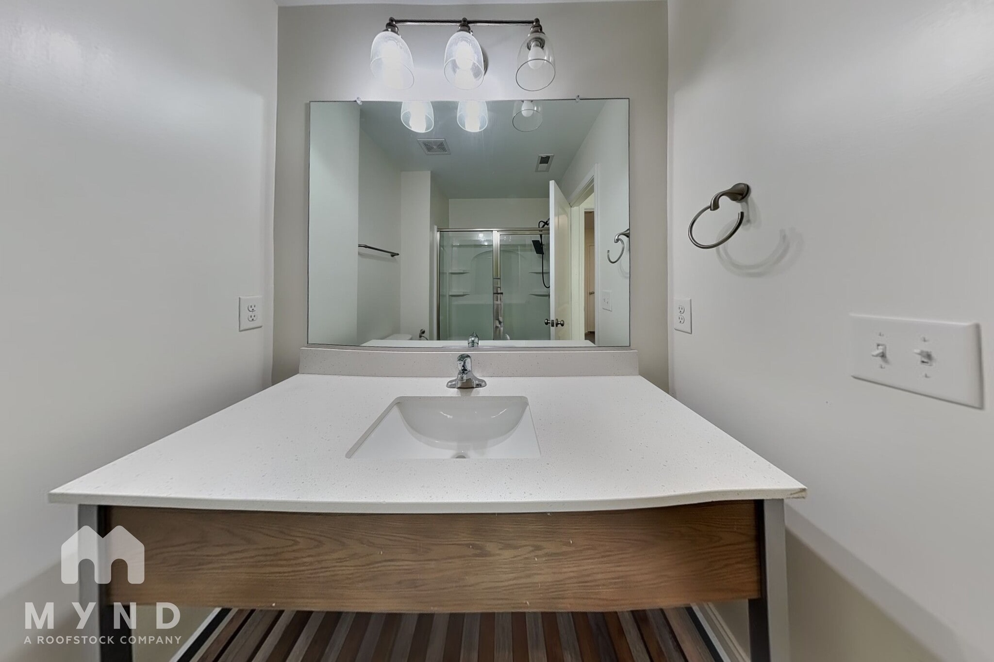 Building Photo - 2408 Eagle Creek Ct