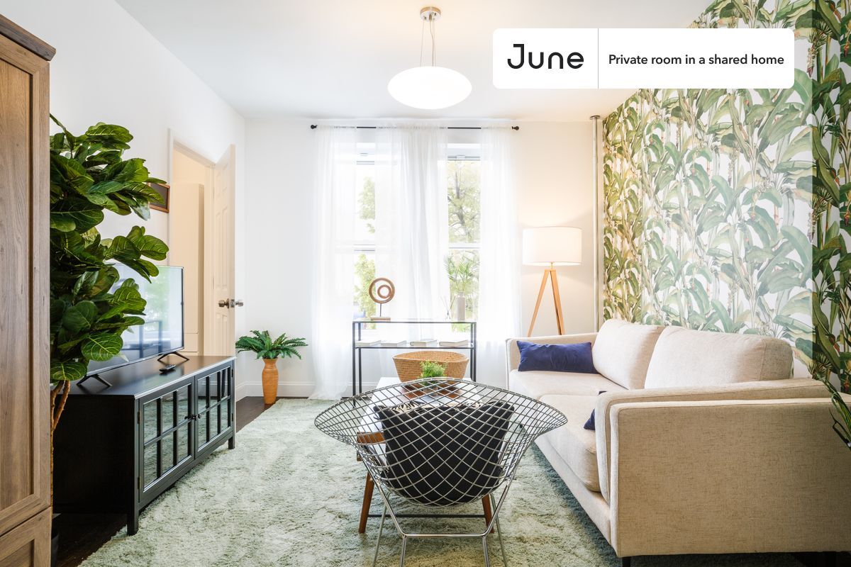 Building Photo - Room in Shared 3 bed/1 bath home in Prospect Heights
