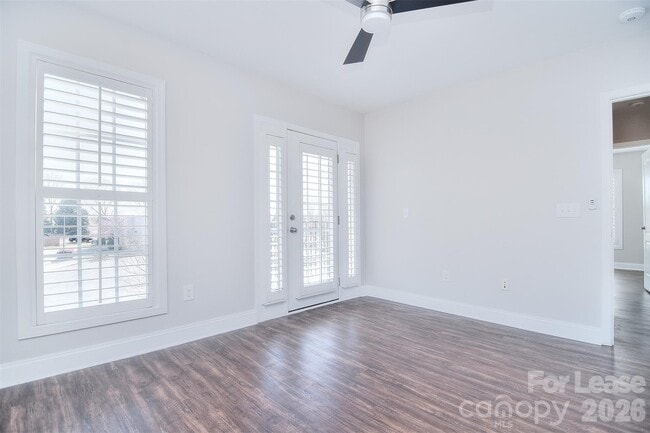 Building Photo - 11058 Cedar Walk Lane