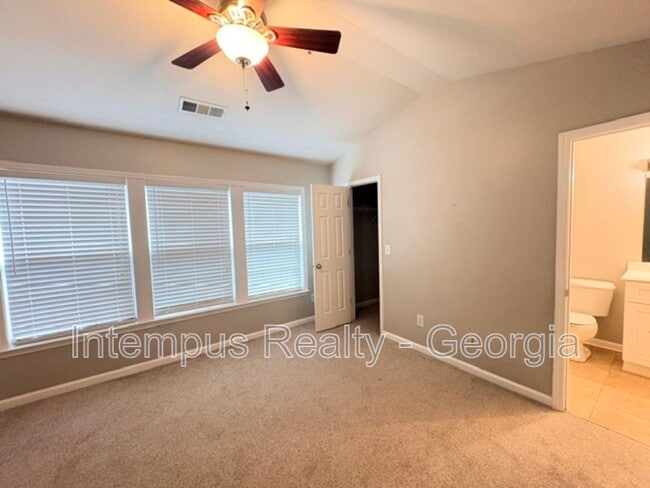 Building Photo - 904 Prestwyck Ct