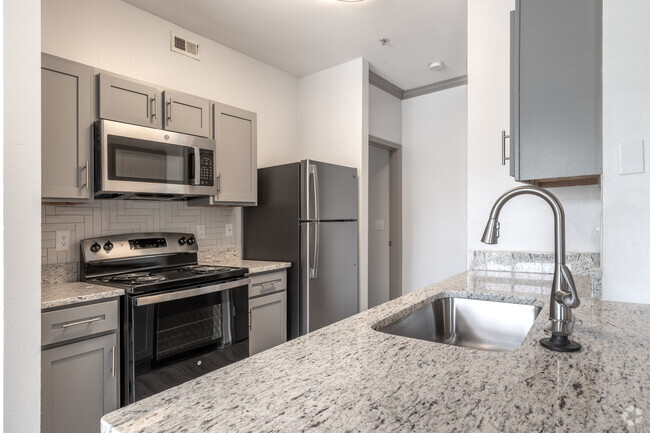 2BR, 2BA - 993SF Kitchen - Newport Apartments