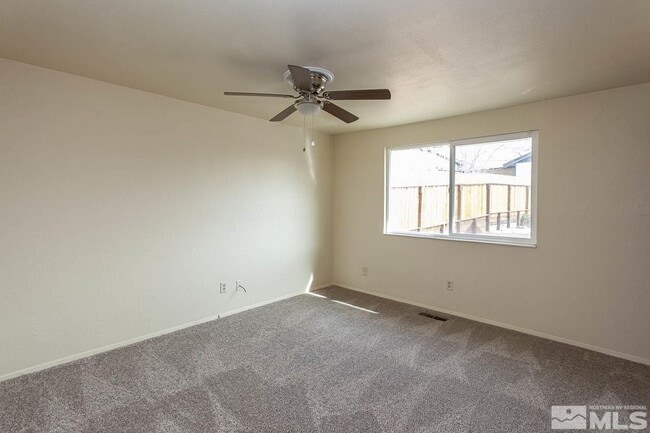 Building Photo - 3686 4th St