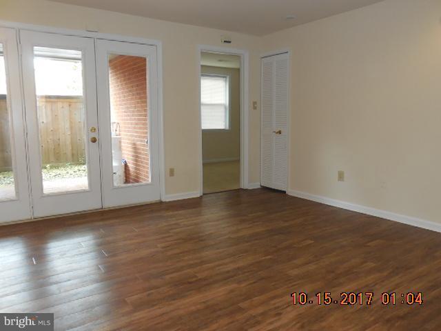 Building Photo - 1413 Oronoco St
