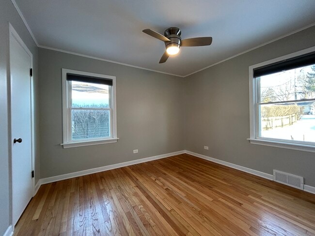 Building Photo - 807 Elm Ave