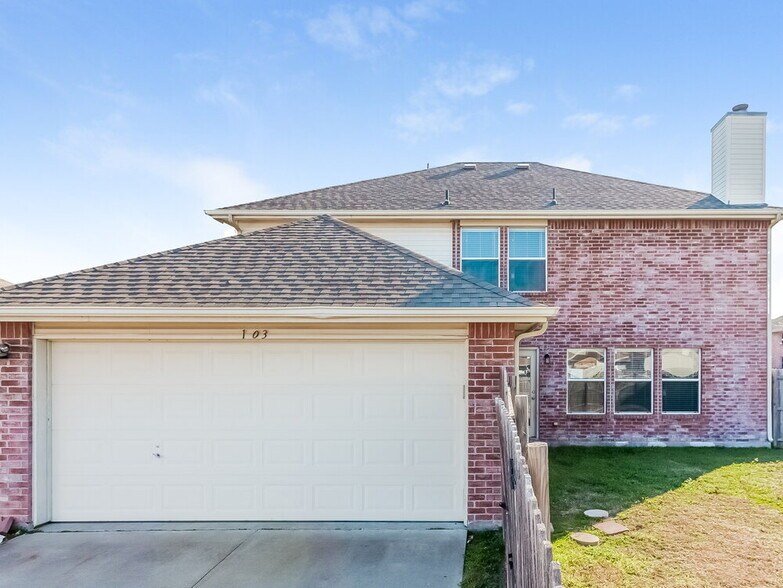 Building Photo - 103 Red Wolf Ln