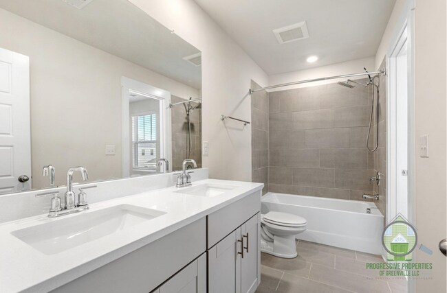 Building Photo - 157 Bromes Wy
