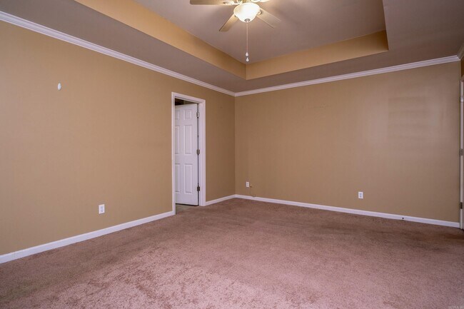 Building Photo - 7 Brennan Ln