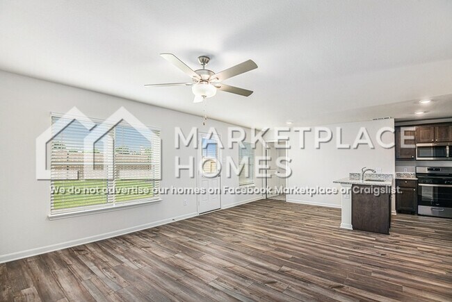 Building Photo - 10828 Gray Mare Dr