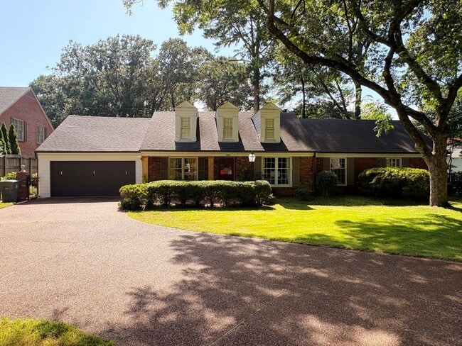 Building Photo - 289 Woodmont Dr