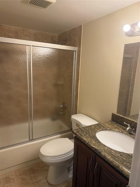 Building Photo - 10781 Cleary Blvd