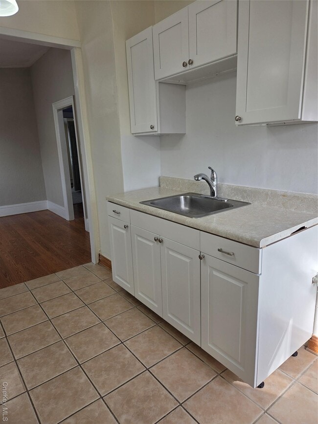 Building Photo - 2937 Davis St