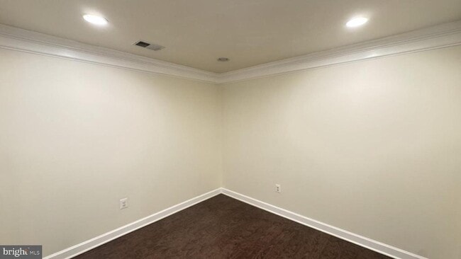 Building Photo - 9658 Atterbury Ln