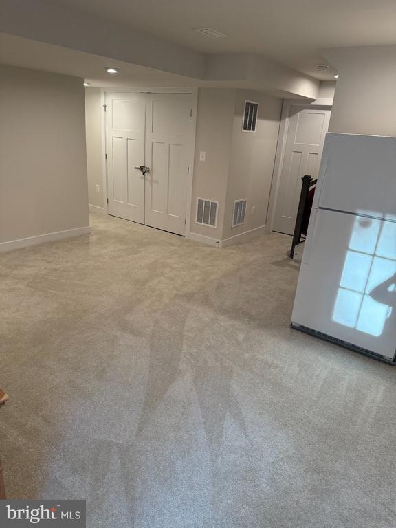 Building Photo - 512 Rivers Edge Dr
