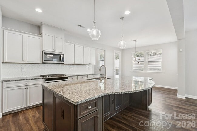 Building Photo - 15311 Red Canoe Way